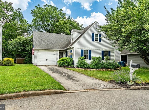 210 WREN CT, DOWNINGTOWN, PA 19335