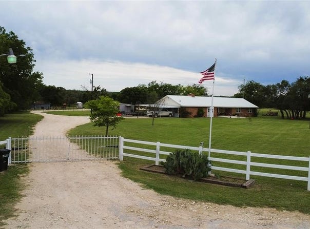 1630 County Road 3239, Hico, TX 76457