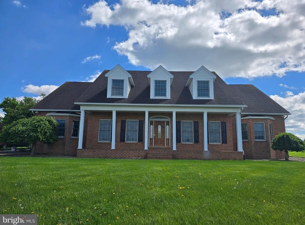 1709 RAGGED EDGE Road, CHAMBERSBURG, PA 17202