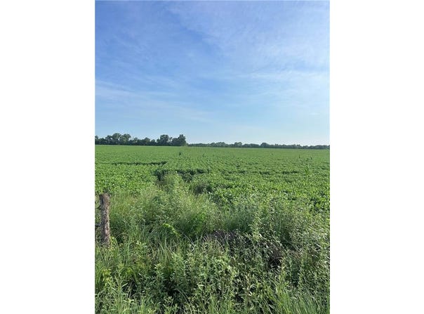 2275 Marshall Road, Ottawa, KS 66067