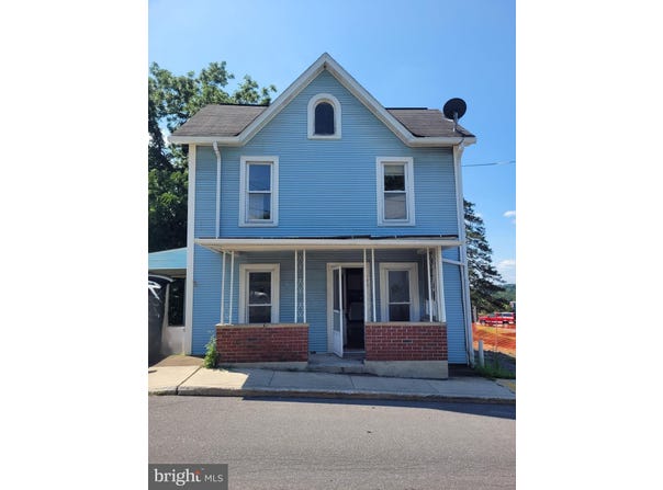 124 S WATER STREET, FROSTBURG, MD 21532