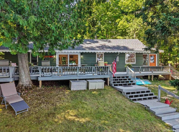 3018 W Duck Lake Road, Watersmeet, MI 49969