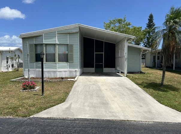 7067 SE ROSEWOOD LANE, Stuart, FL 34997