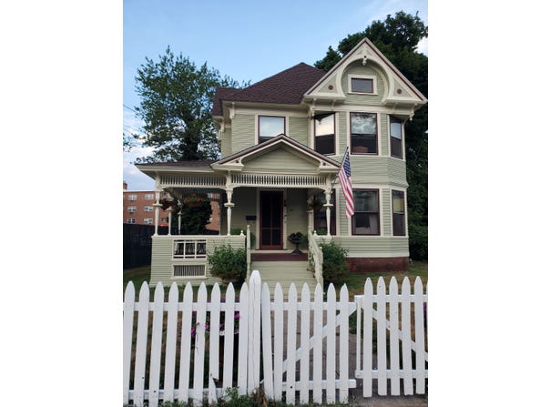 299 Union Avenue, West Haven, CT 06516