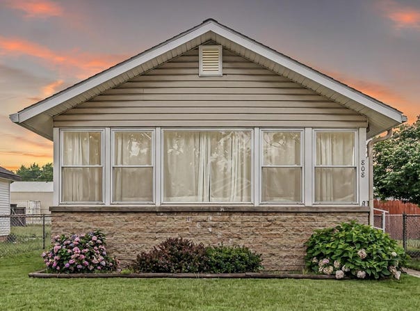 808 W Marion Street, Mishawaka, IN 46545