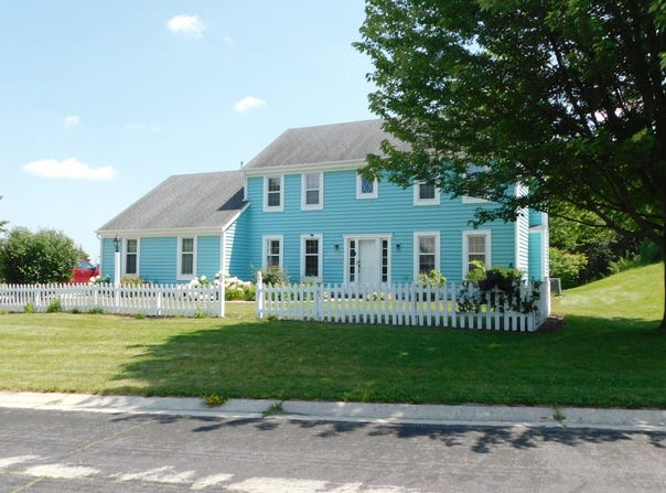 N53w14023 Invery Dr, Menomonee Falls, WI 53051
