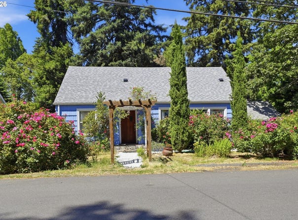123 ELKAY Dr, Eugene, OR 97404