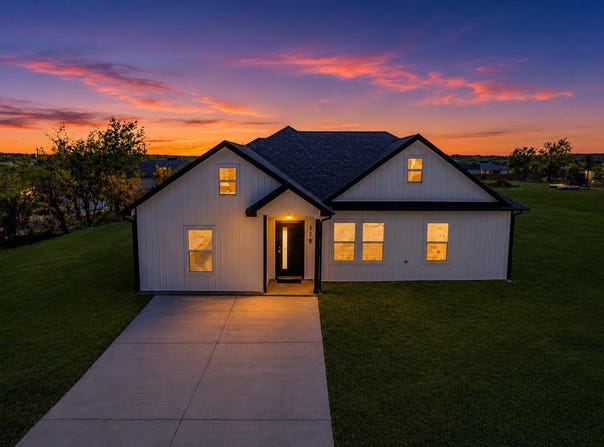 120 Brookview Drive, Bridgeport, TX 76426