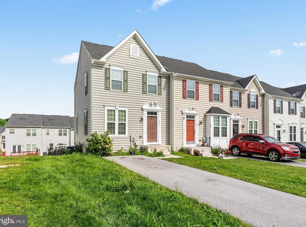 179 NORWOOD DRIVE, FALLING WATERS, WV 25419