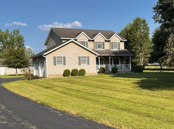 2818 Dixie Highway, Bedford, IN 47421
