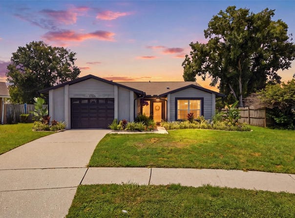 1705 CINNABAR Court, BRANDON, FL 33510