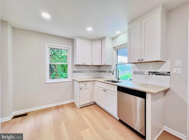 1007 QUIETVIEW DRIVE, CAPITOL HEIGHTS, MD 20743