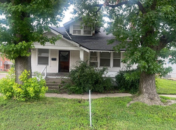 453  Elm Street, Chillicothe, MO 64601