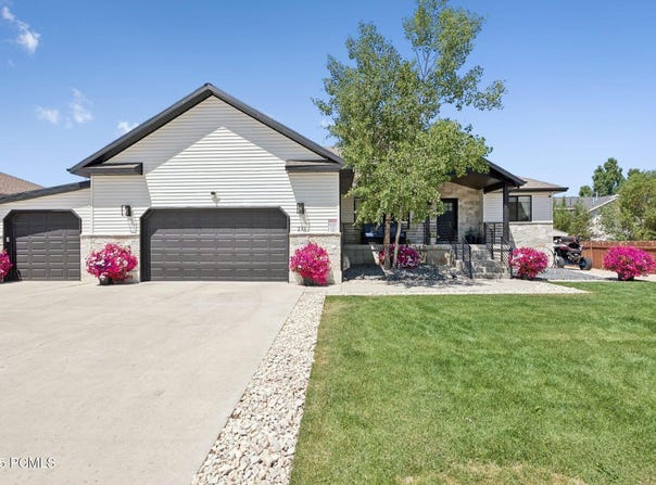 273 W 200, Kamas, UT 84036
