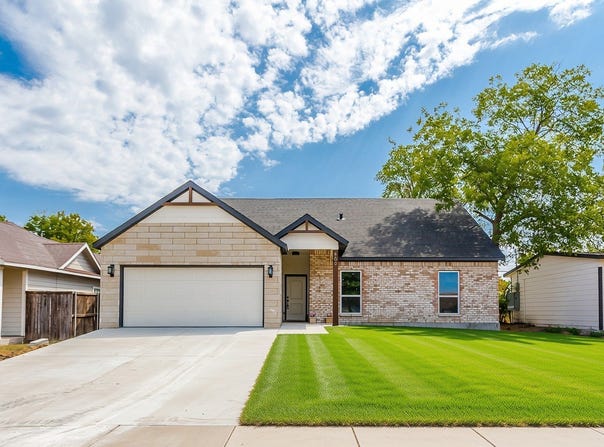 808 Wilkinson Drive, Mesquite, TX 75149