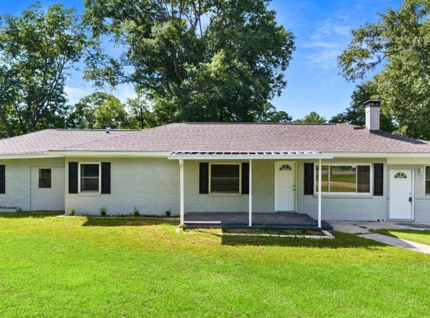 7 Narrow Lane, Wetumpka, AL 36092