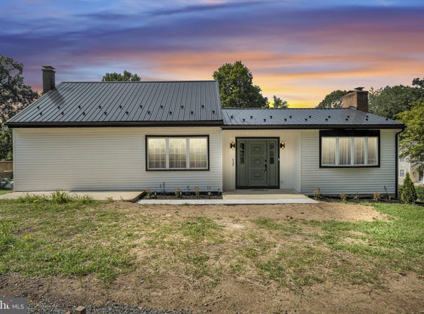 439 SHULER ROAD, ETTERS, PA 17319