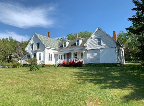178 Huddle Road, Bristol, ME 04554