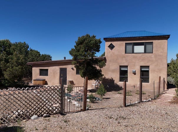 36 Two Rock Rd, Questa, NM 87556