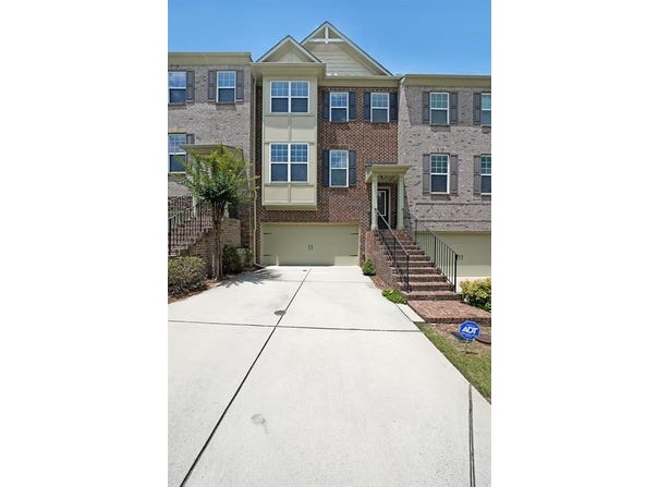 3692 Lambert Lane NE, Brookhaven, GA 30319