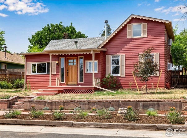 208 Main St, Lyons, CO 80540