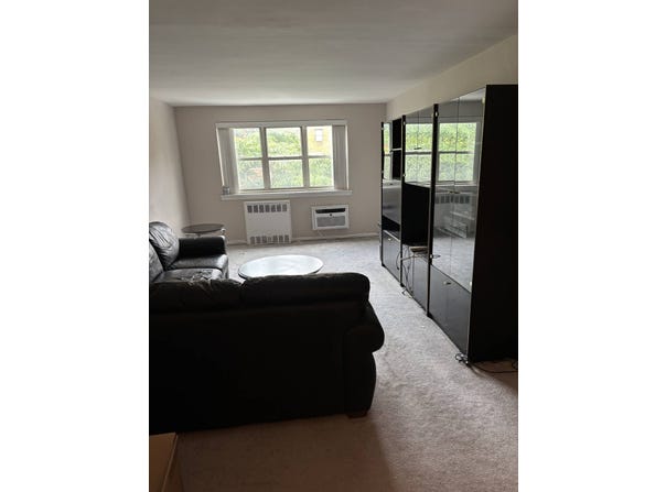 8825 155th Avenue, Howard, NY 11414
