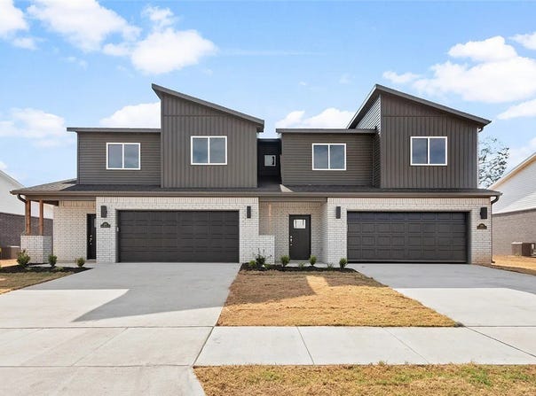 718 Sun Meadows Loop, Centerton, AR 72719