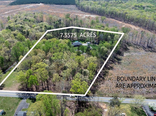 9549 FREDERICKS HALL ROAD, MINERAL, VA 23117