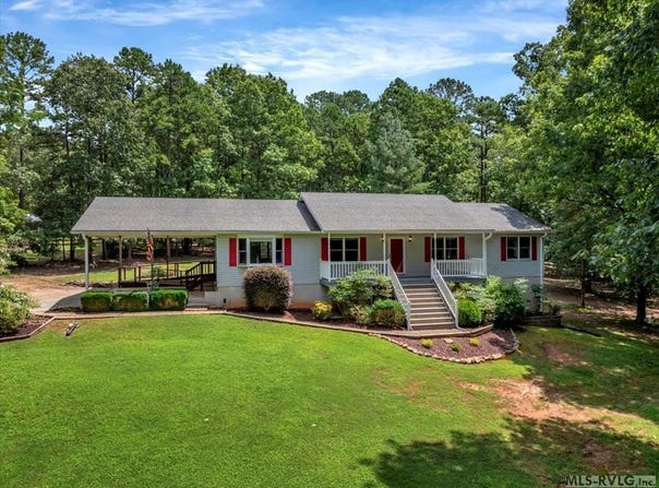 2530 Great Creek Dr, La Crosse, VA 23950