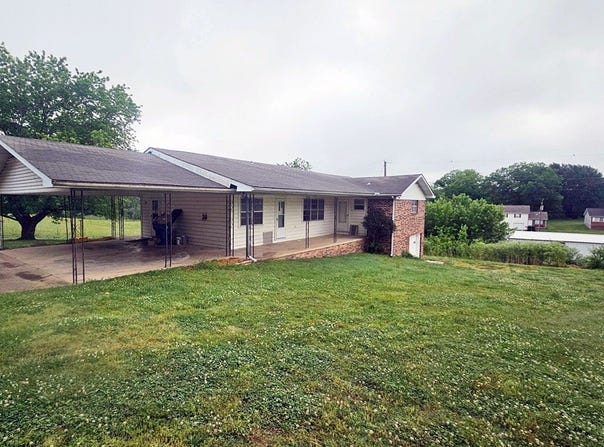 466 Tennyson Loop, Harrison, AR 72601