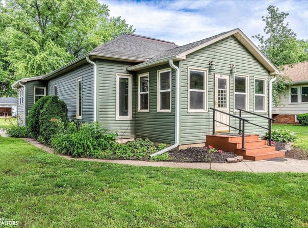 903 Ely Street, Woodbine, IA 51579