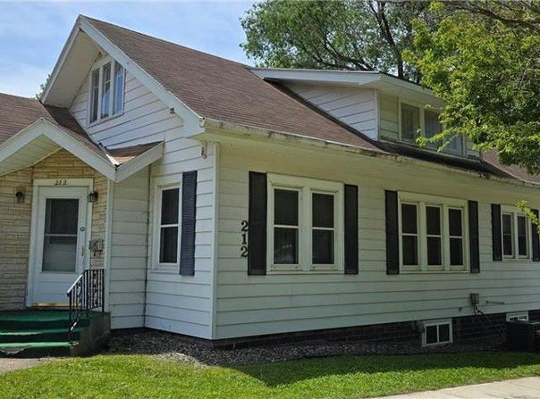 212 E 5th Street, Albert Lea, MN 56007