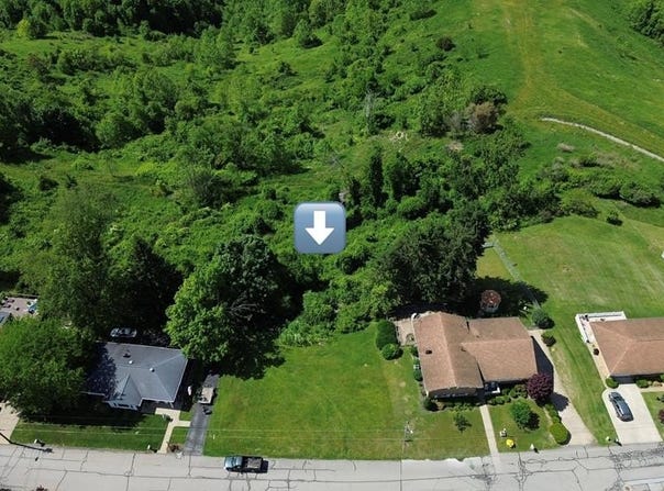 Willow Lane, Wheeling, WV 26003