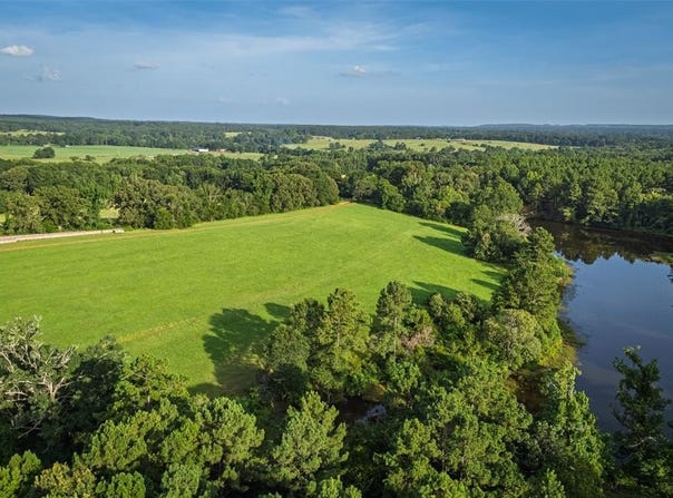 205 County Road 2301, Rusk, TX 75785