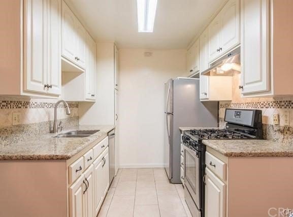 601 E Orange Grove 103, Burbank, CA 91501
