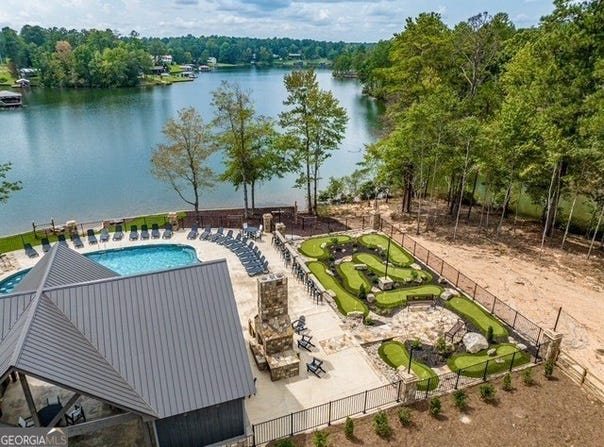 210 Whispering, Milledgeville, GA 31061