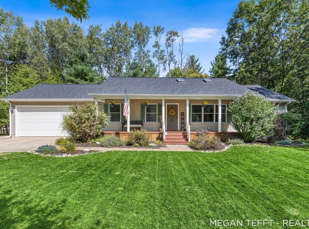 19652 Heights Circle Drive, Big Rapids, MI 49307