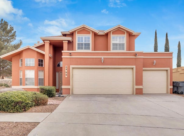 6800 Canyon Run Drive, El Paso, TX 79912