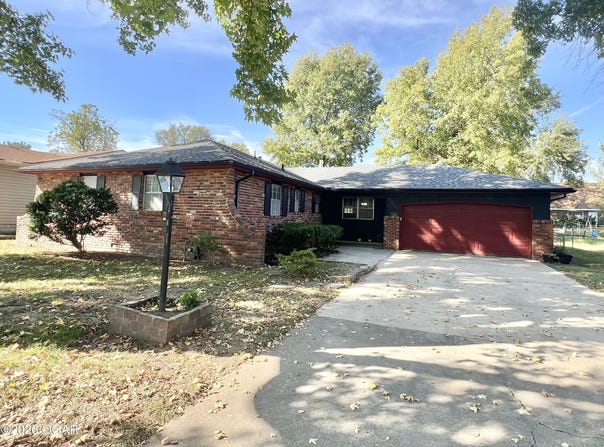 2920 S Michigan Avenue, Joplin, MO 64804