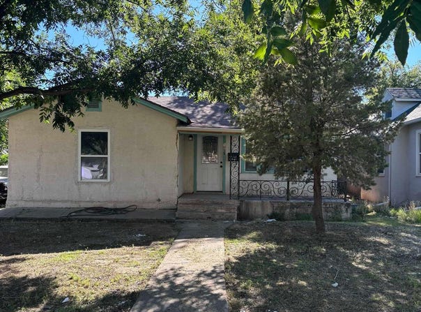 108 S Washington Avenue, Roswell, NM 88203
