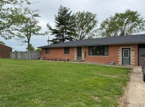 425 N Rock Island Avenue, Vandalia, IL 62471