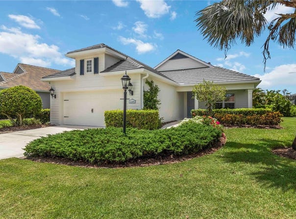 12185 STUART DRIVE, VENICE, FL 34293