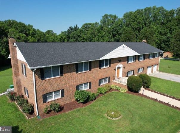 7290 SOUTHERN MARYLAND BOULEVARD, OWINGS, MD 20736