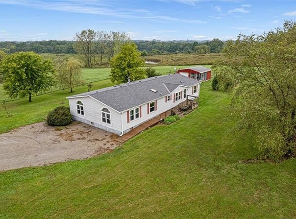 5636 SE Perrin Road, Lathrop, MO 64465