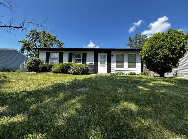 17304 Peach Grov Avenue, Hazel Crest, IL 60429