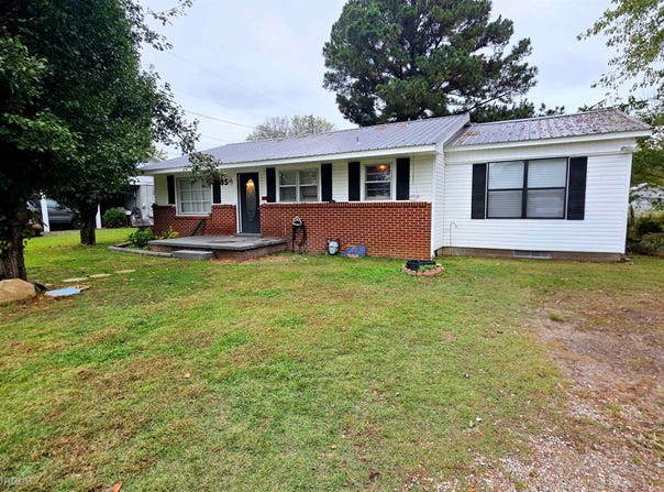 85 BAKER St, Savannah, TN 38372-3523