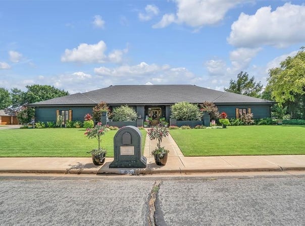 328 Val Verde Street, Altus, OK 73521