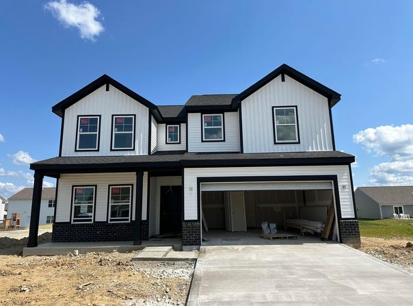 614 Lois Lane, London, OH 43140