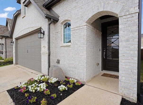 1119 Mesa Street, Sherman, TX 75090