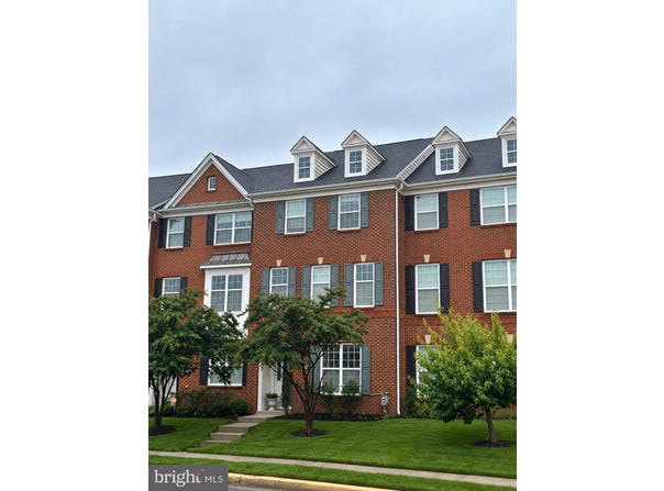 23343 MILLTOWN KNOLL Square, ASHBURN, VA 20148